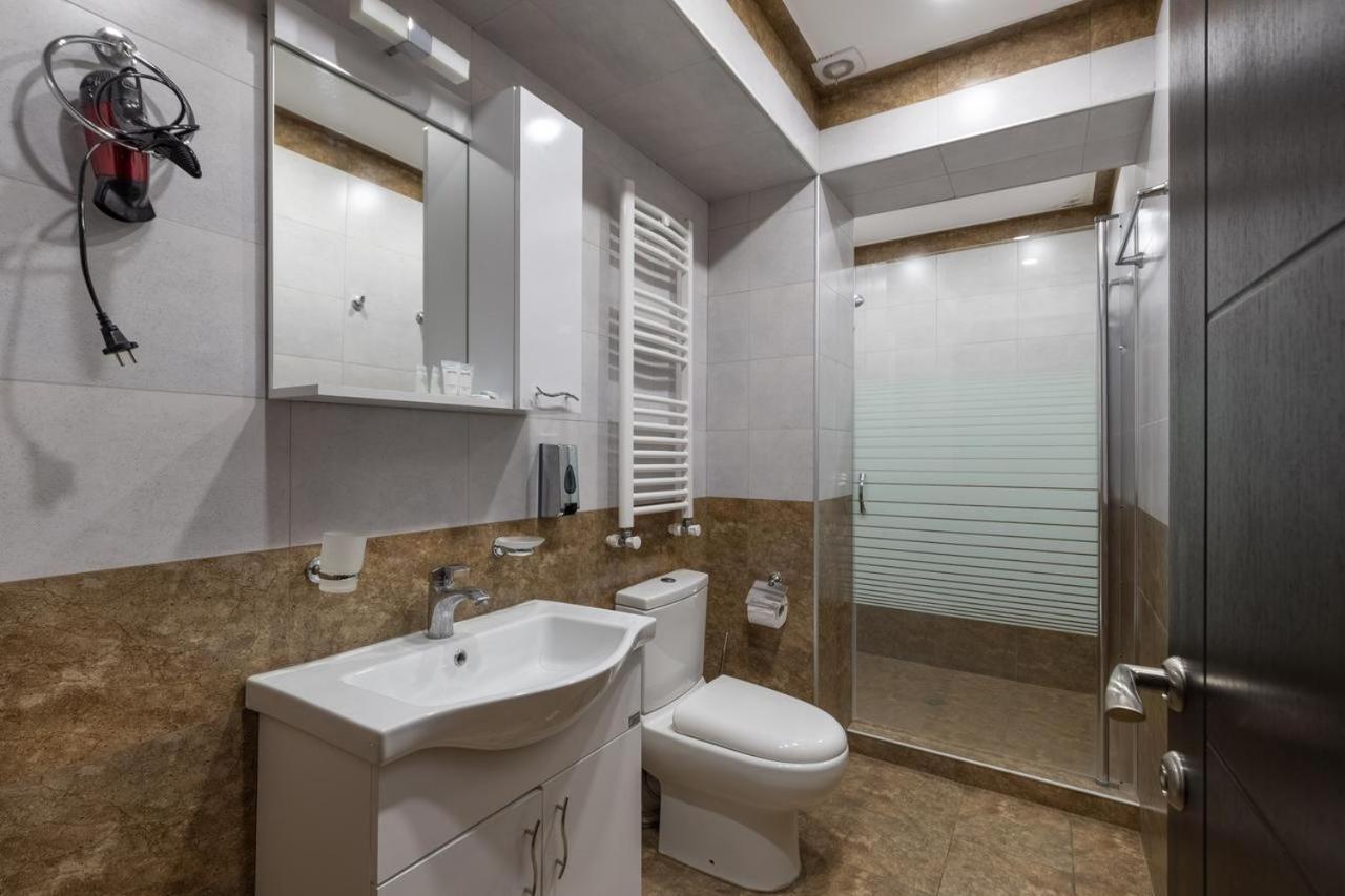 Dream Sky Hotel Tbilisi Exterior photo